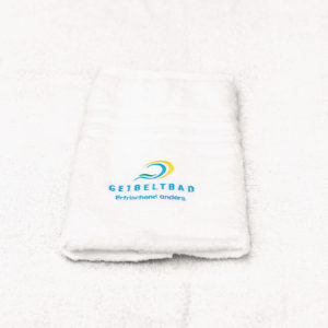 Weißes Handtuch mit Logo